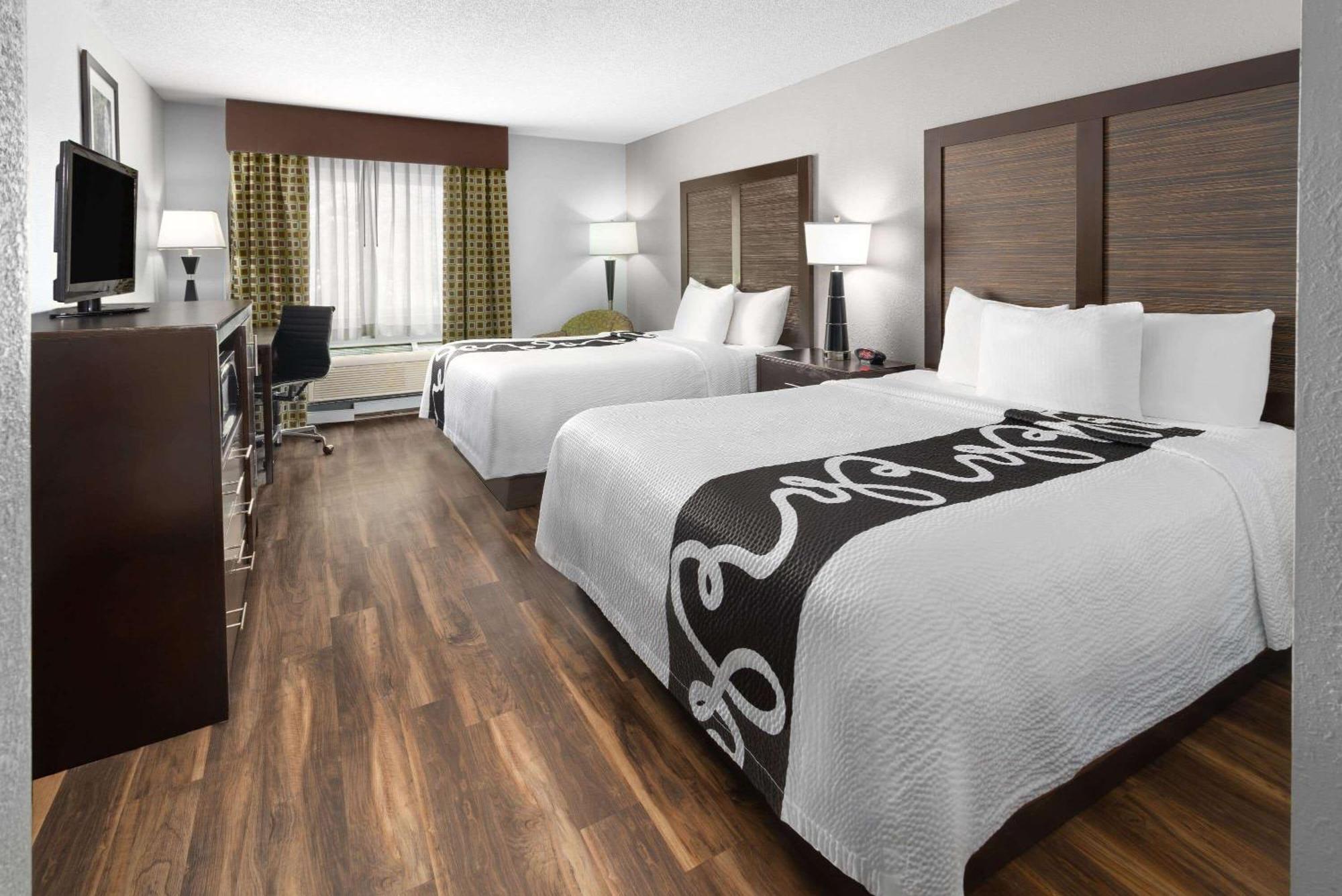 La Quinta Inn By Wyndham Buffalo Airport Williamsville Esterno foto
