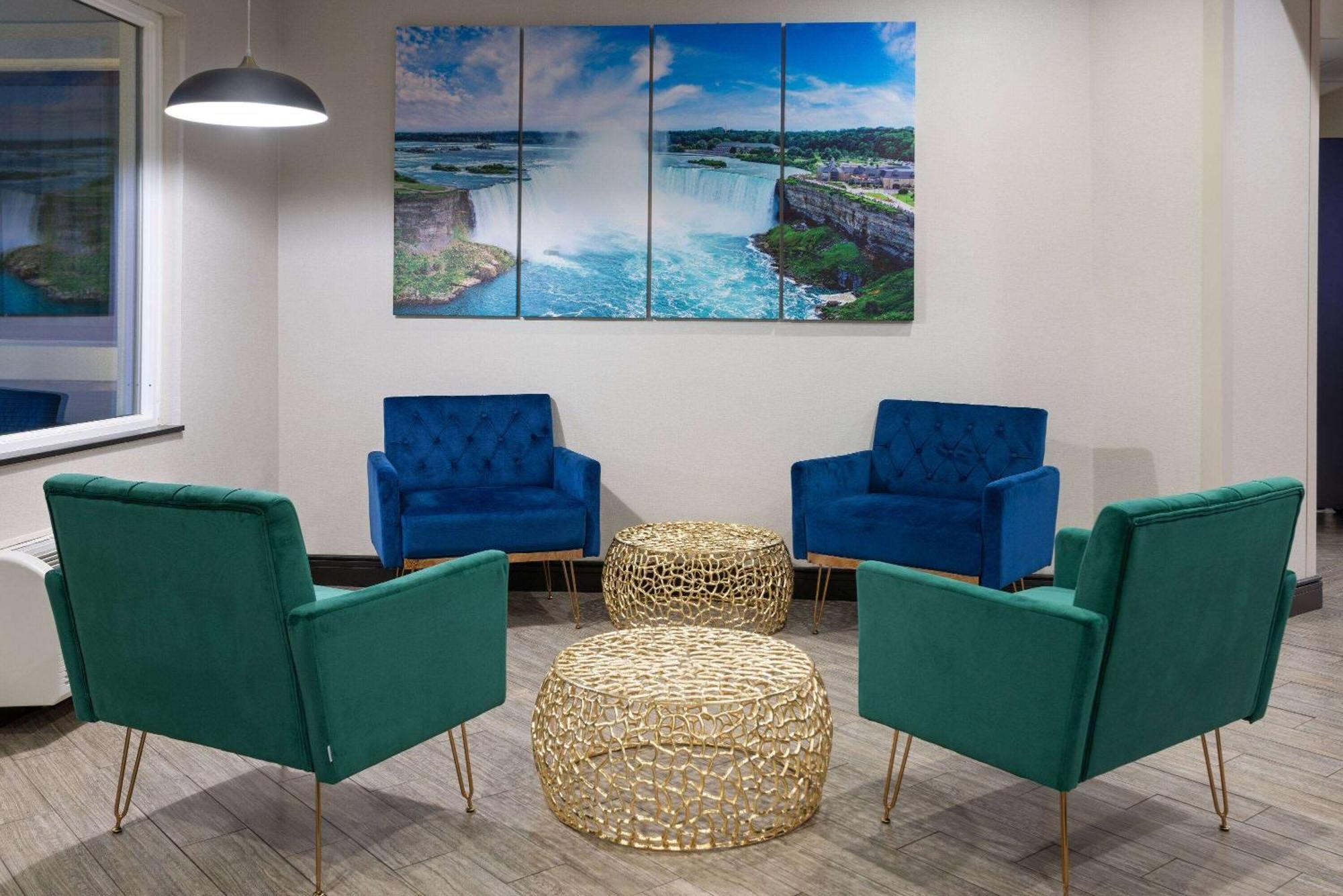 La Quinta Inn By Wyndham Buffalo Airport Williamsville Esterno foto
