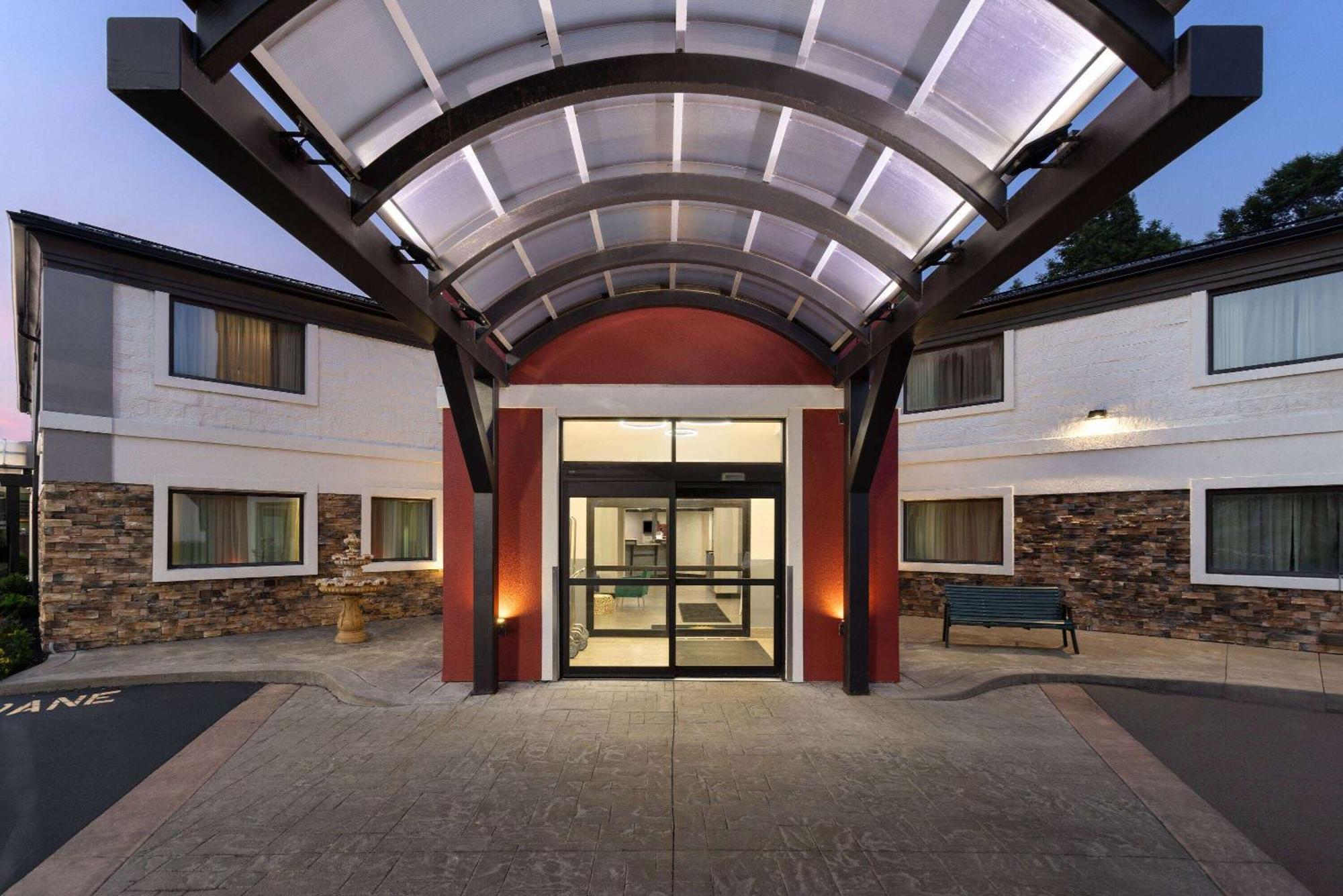 La Quinta Inn By Wyndham Buffalo Airport Williamsville Esterno foto